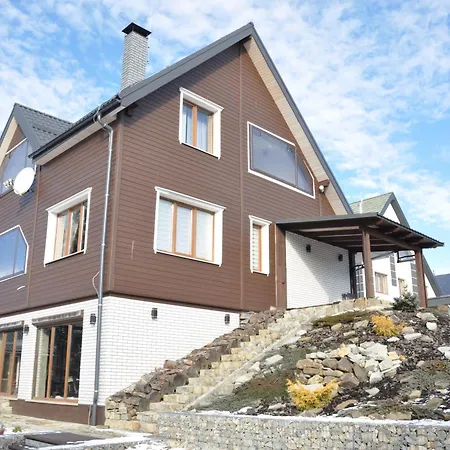 Nyaraló Underділ Krivopillja